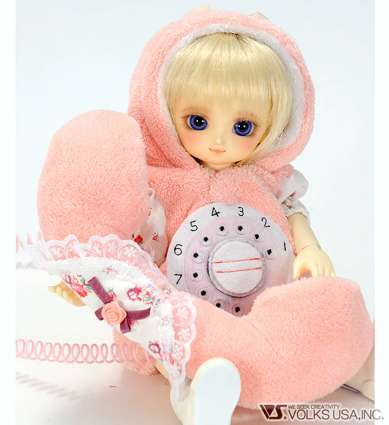 Nostalgic Pink Telephone - Image 3